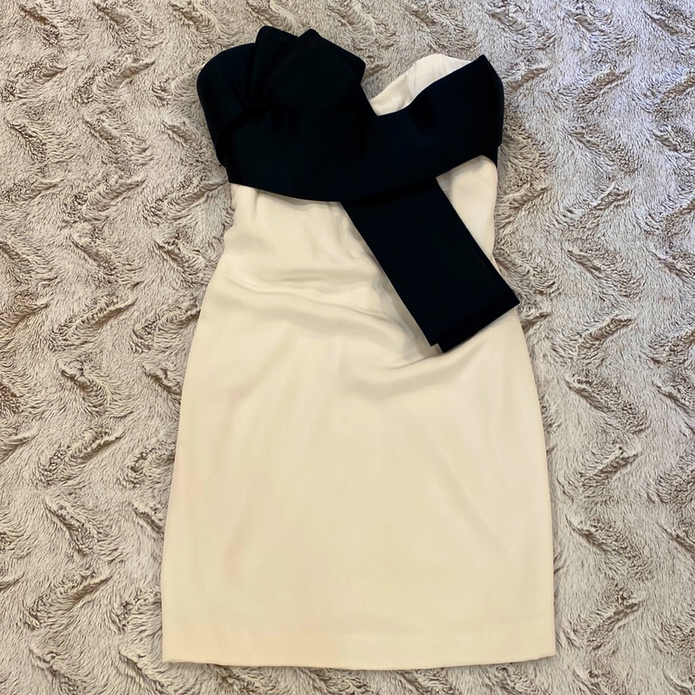 Marchesa Notte Cocktail Strapless Dress. Silk